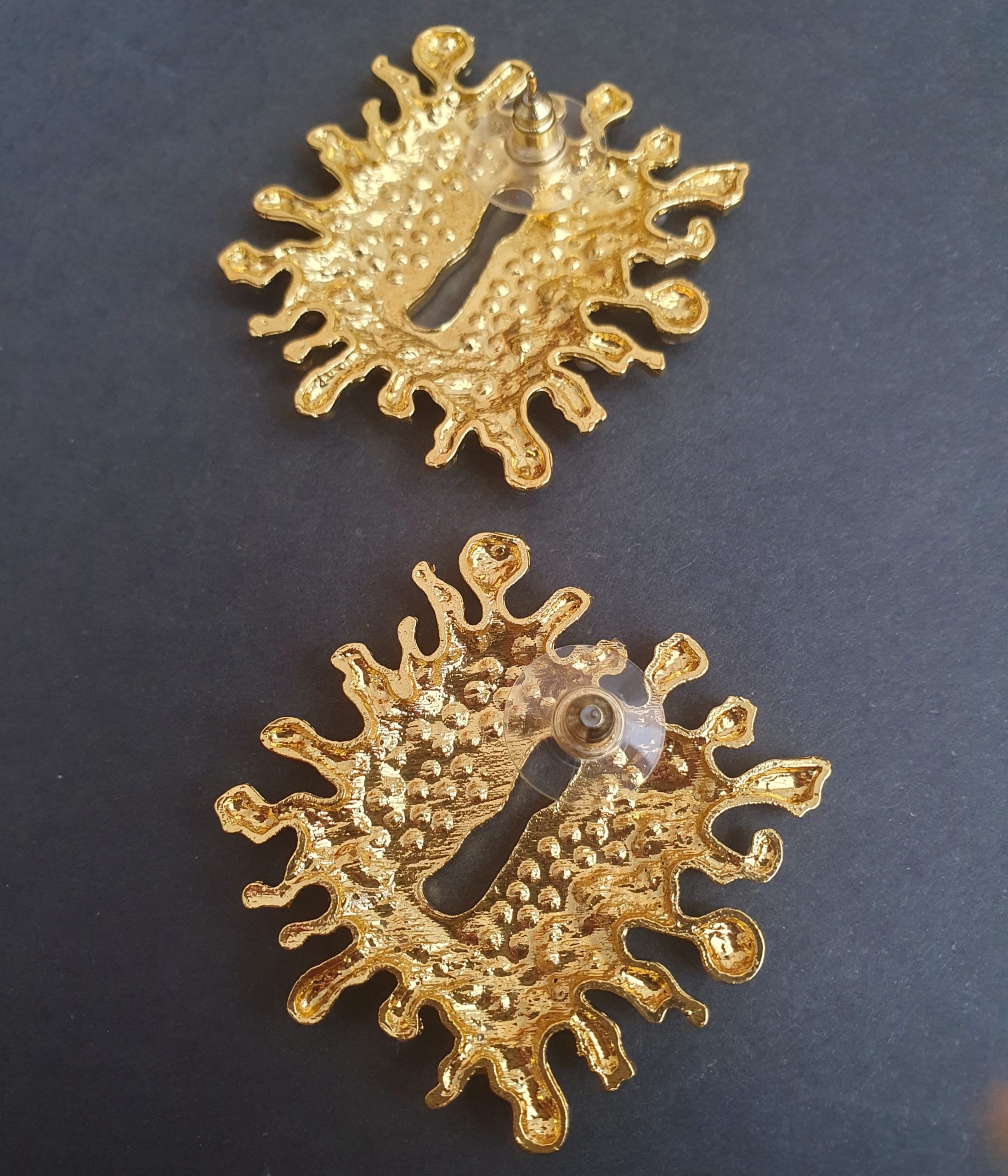 Luxury Gold-Tone Crystal & Acrylic Pearl Statement Earrings - Image 4