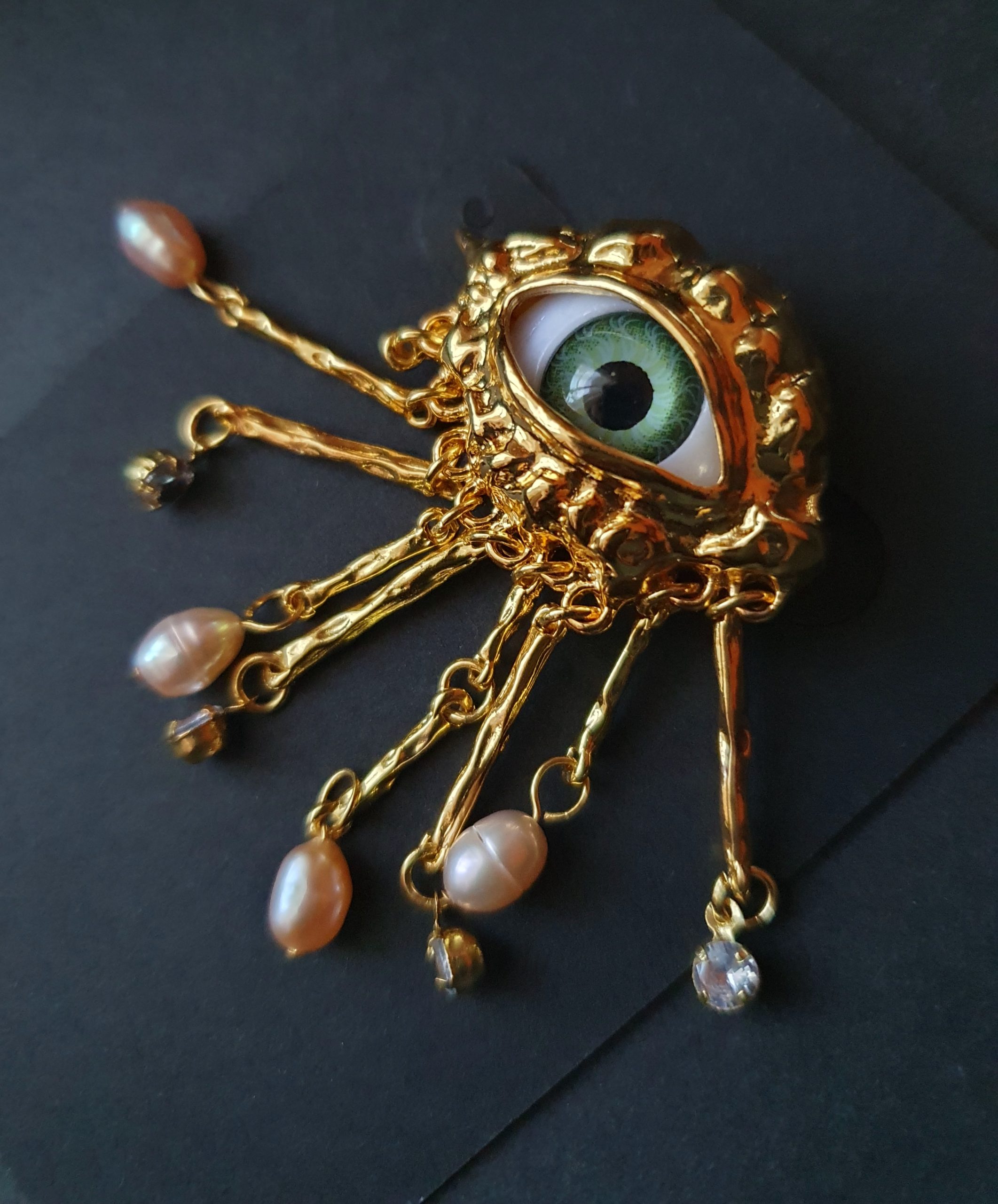 Golden-Tone Guardian Eye Brooch with Acrylic Beads & Crystals - Image 7