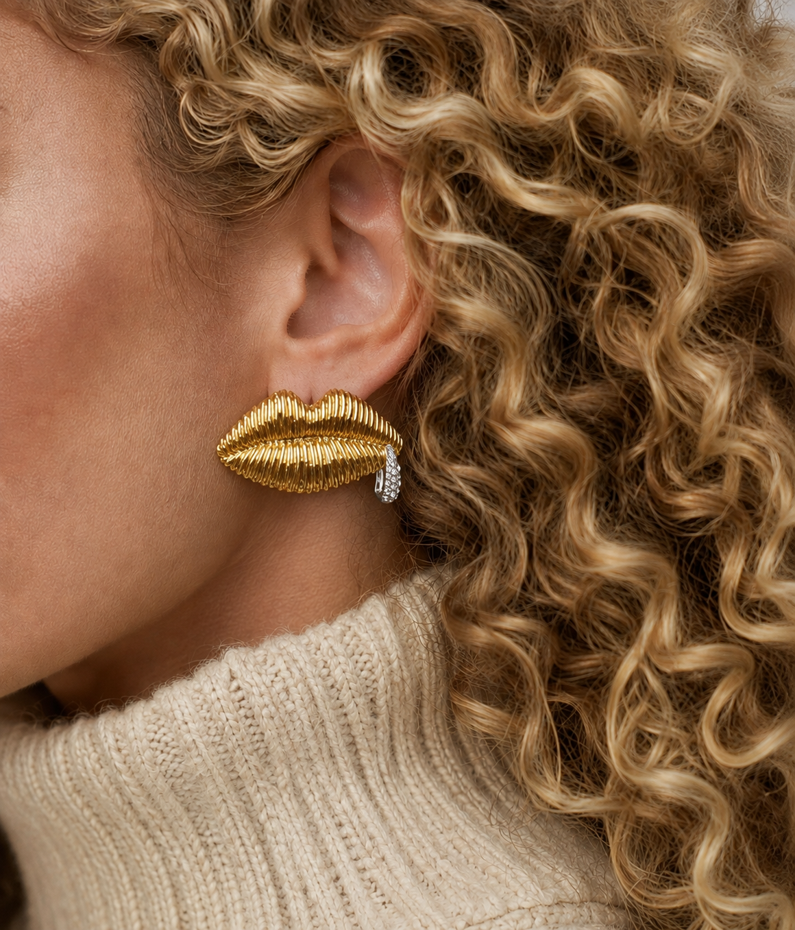 Luxury Textured Lips Earrings in Gold & Silver with Crystal Detail