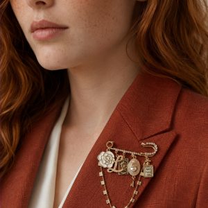 Luxury Gold-Tone Vintage-Inspired Charm Brooch "5" with Flower & Perfume Bottle