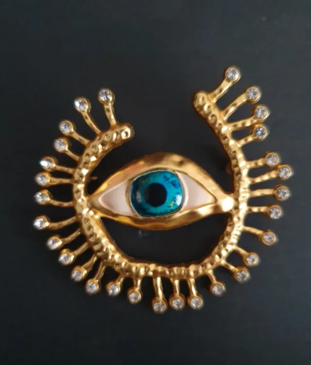 Crystal Protective Eye Gold-Tone Brooch - Image 5